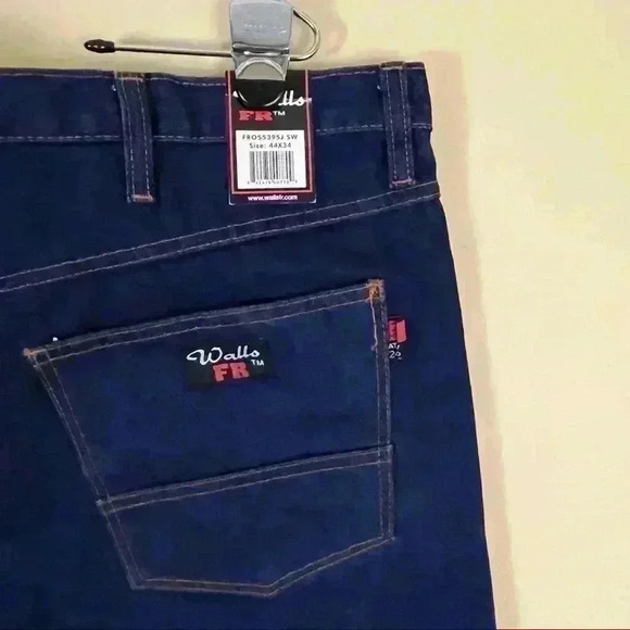 NWT Walls Flame Resistant Dark Wash Durable 100% Cotton Denim Jeans Size 44/34 - Picture 4 of 13
